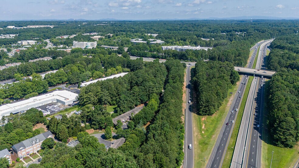 More Photos Of 3375 Chastain Gardens Dr, Kennesaw Office For Sale