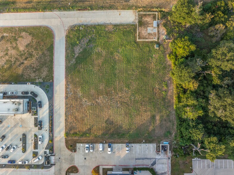 More Photos Of 3031 University Dr E, College Station Land For Sale