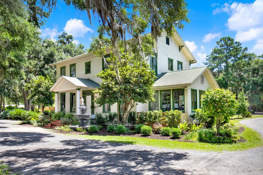 More Photos Of 15752 US Highway 17, Townsend Land For Sale