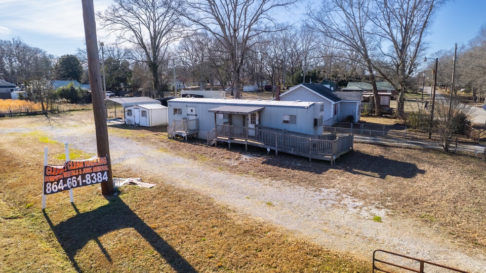 More Photos Of 207 Manley Dr, Anderson Office Residential For Sale