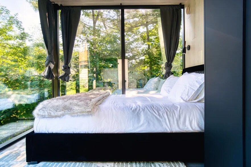 More Photos Of 218 NY-296, Windham Hotel For Sale