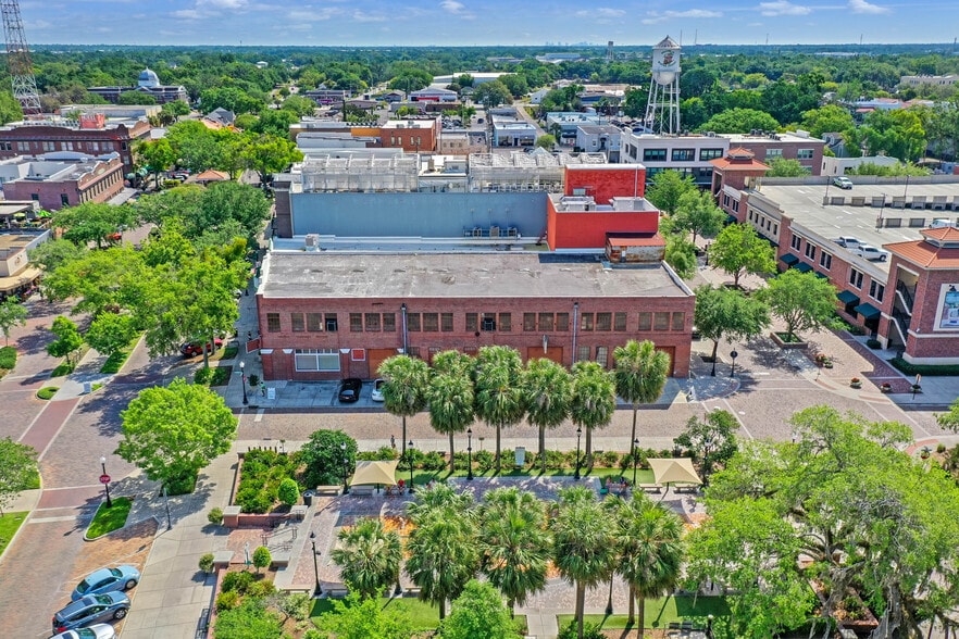 More Photos Of 162 W Plant St, Winter Garden General Retail For Lease