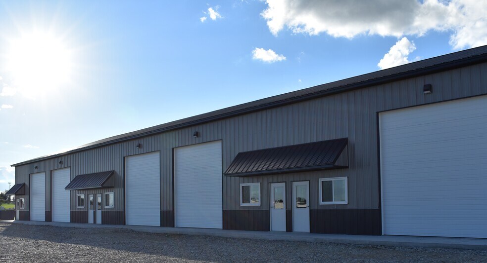 Primary Photo Of 1650 Commercial Dr, Walford Warehouse For Sale