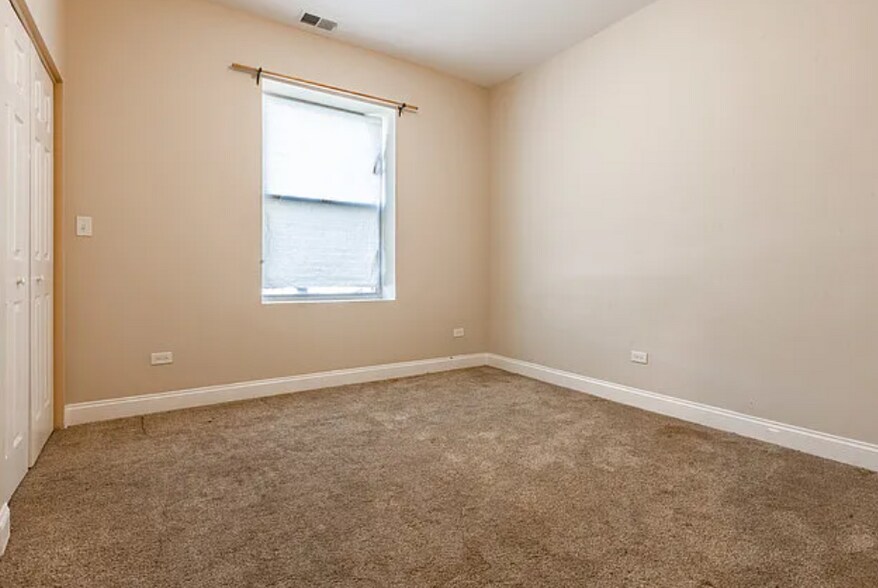 More Photos Of 4601 S Indiana Ave, Chicago Apartments For Sale