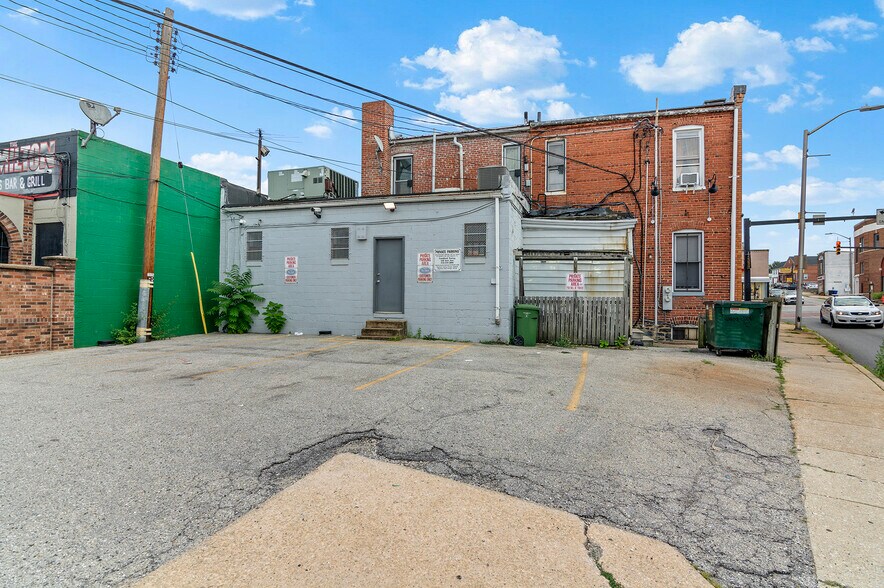 More Photos Of 5500 Harford Rd, Baltimore Freestanding For Sale