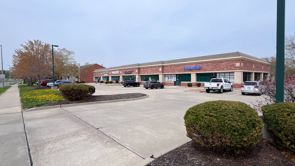 Primary Photo Of 7605 NW Roanridge Rd, Kansas City General Retail For Lease
