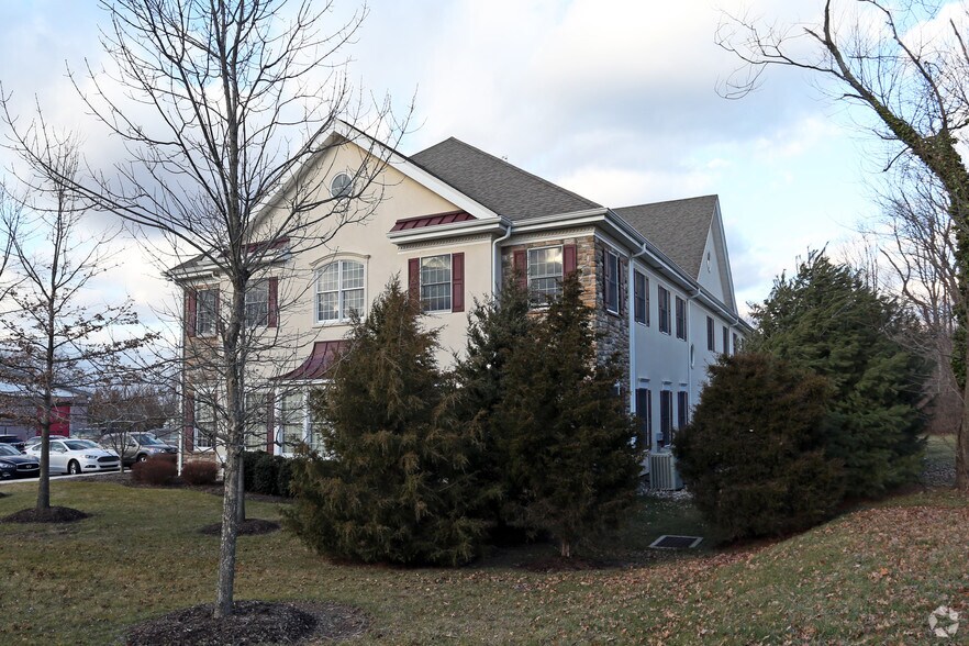More Photos Of 105 Montgomery Ave, Montgomeryville Office For Sale