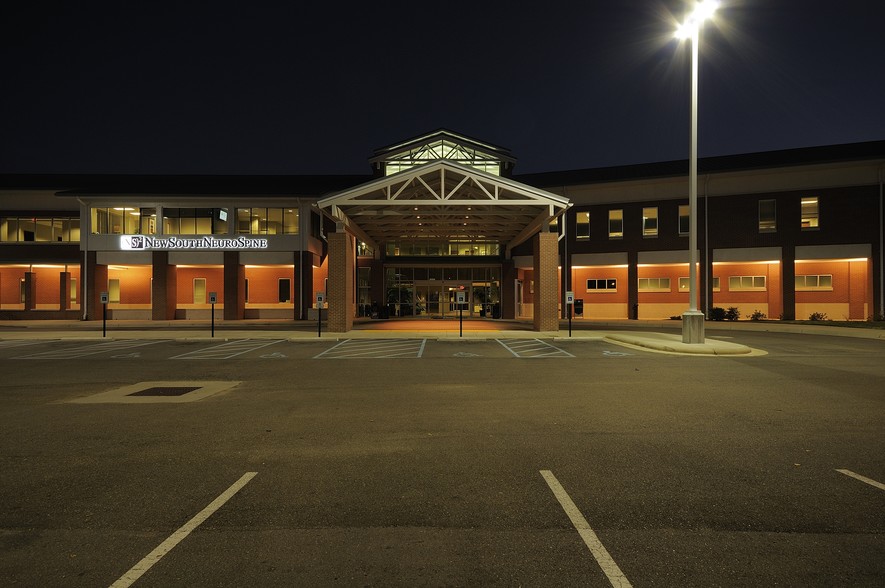 More Photos Of 2470 Flowood Dr, Flowood Medical For Lease