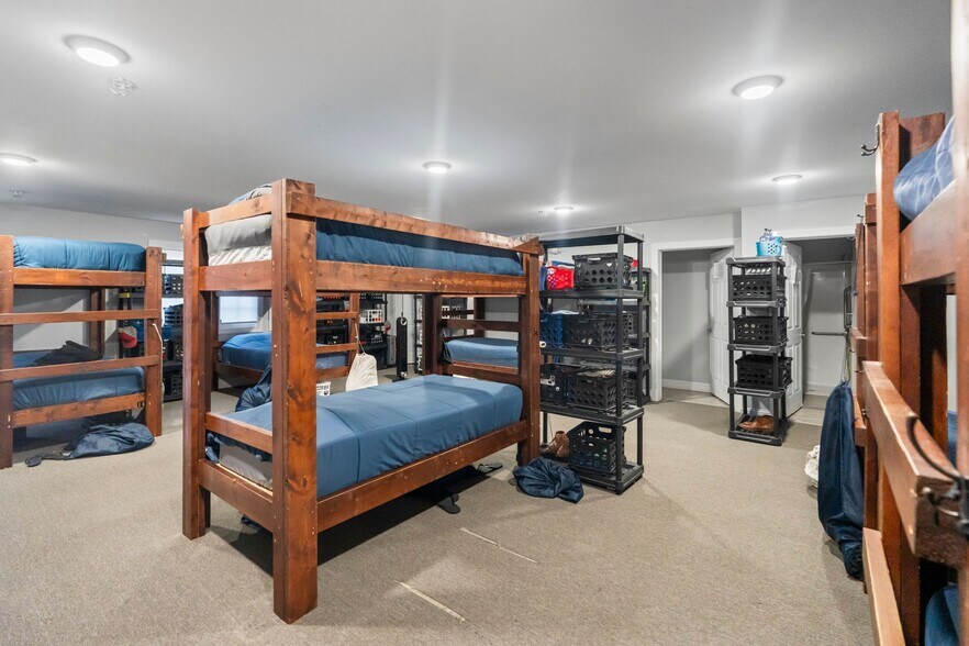 More Photos Of 6692 Valwood Rd, Conover Specialty For Sale