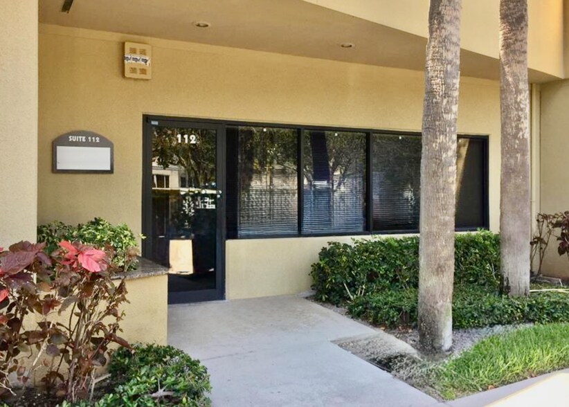 More Photos Of 1239 E Newport Center Dr, Deerfield Beach Office For Sale