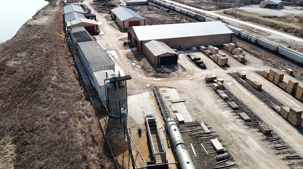 More Photos Of 148 Main St, Old Monroe Land For Sale