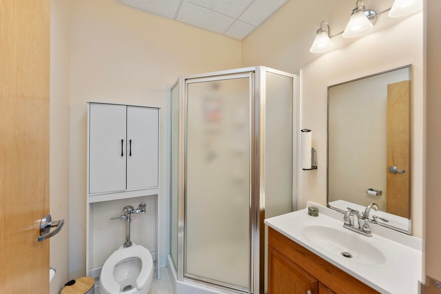 More Photos Of 265 Benton Dr, East Longmeadow Medical For Sale