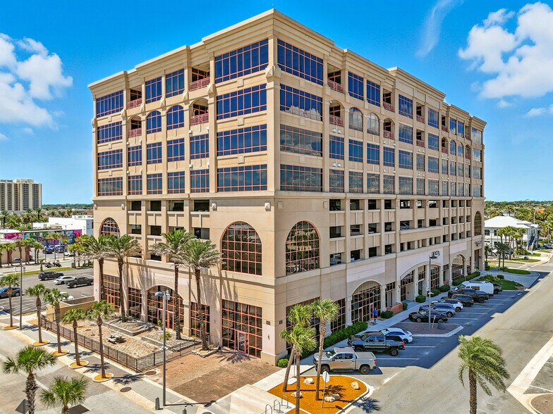 More Photos Of 320 1st St N, Jacksonville Beach Office Residential For Sale