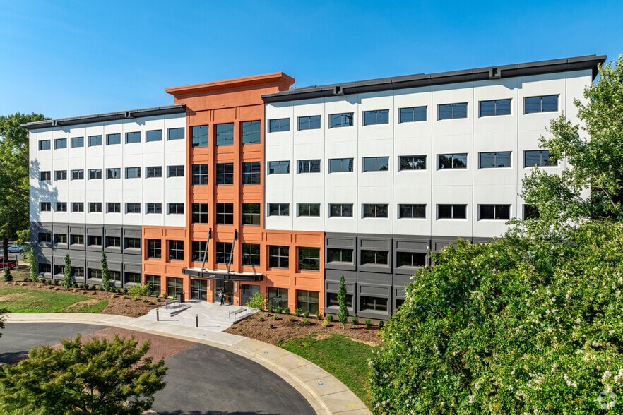 More Photos Of 6135 Park South Dr, Charlotte Office For Lease