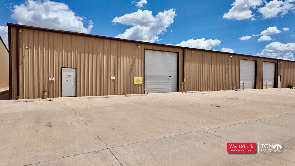 Primary Photo Of 5614 126th St, Lubbock Flex For Lease