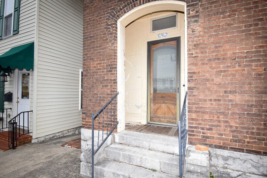 More Photos Of 321 S Main St, Harrodsburg Apartments For Sale