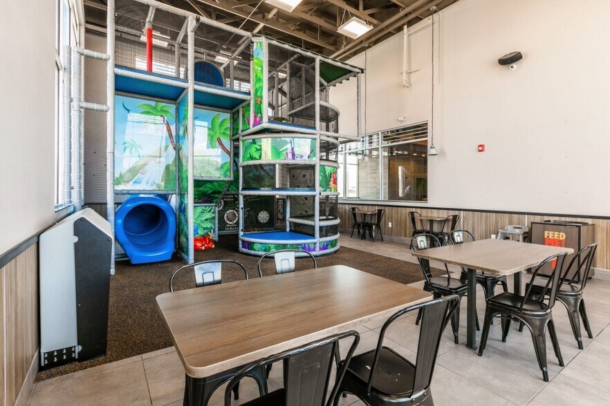 More Photos Of 191 E Gateway Dr, Heber City Fast Food For Sale