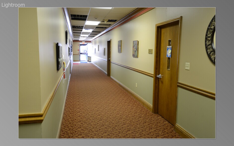 More Photos Of Allegheny Blvd., Franklin Office For Lease