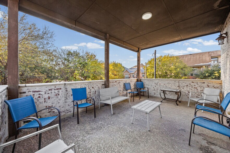 More Photos Of 5100 Mission Ave, Dallas Apartments For Sale