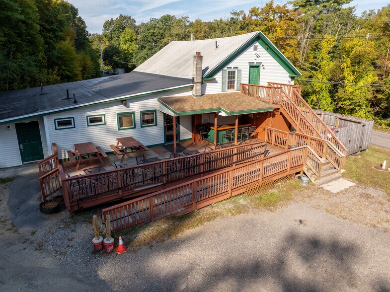More Photos Of 16 Holland Rd, Wales Bar For Sale