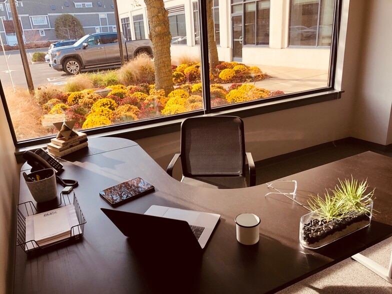 More Photos Of 46 Southfield Ave, Stamford Unknown For Lease
