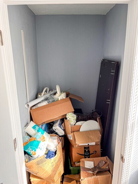 More Photos Of 1110 E Laura St, Plant City Funeral Home For Sale