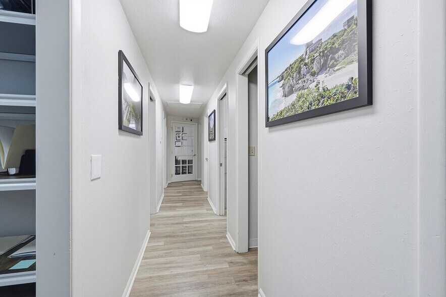 More Photos Of 12720 SW Pacific Hwy, Tigard General Retail For Sale