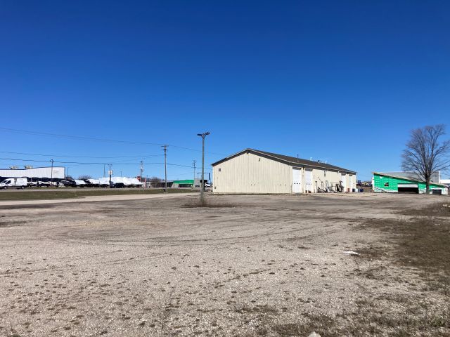 More Photos Of 274 N US Highway 31 S, Traverse City Auto Repair For Sale