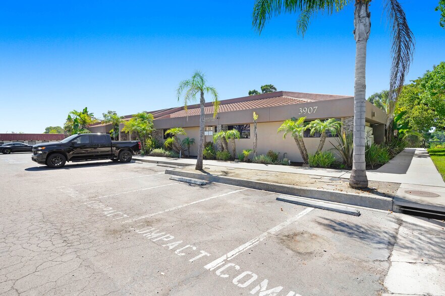 More Photos Of 3907 Waring Rd, Oceanside Medical For Lease