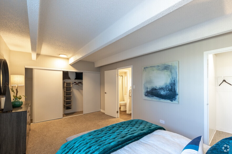 More Photos Of 7100 E Evans Ave, Denver Apartments For Sale