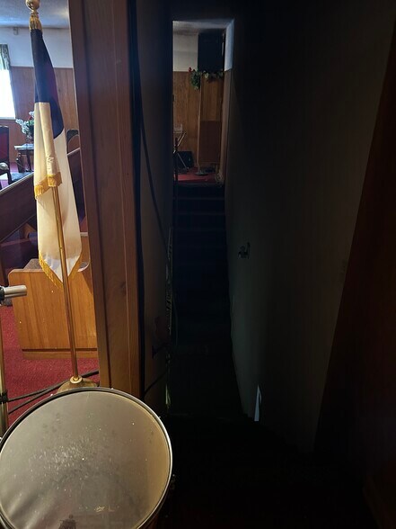 More Photos Of 1107 Spring St, Hot Springs Flex For Lease