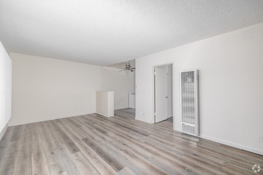 More Photos Of 4839 W Slauson Ave, Los Angeles Apartments For Sale