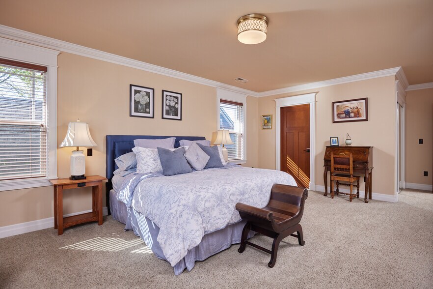 More Photos Of 527 Catherine St, Walla Walla Hospitality For Sale