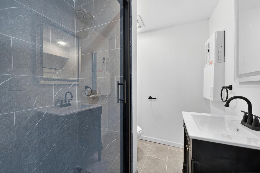 More Photos Of 48 - 50 Horseshoe Lake, Kauneonga Lake Apartments For Sale
