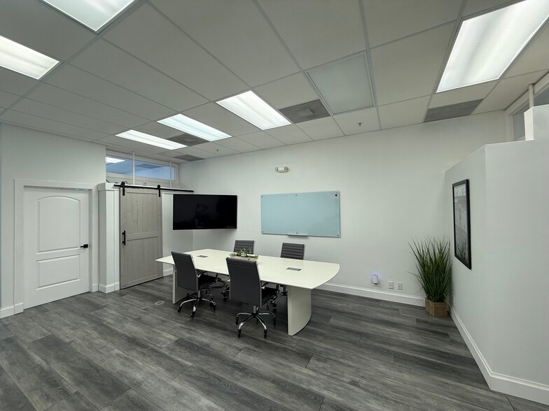 More Photos Of 3307 Northlake Blvd, Palm Beach Gardens Office For Sale