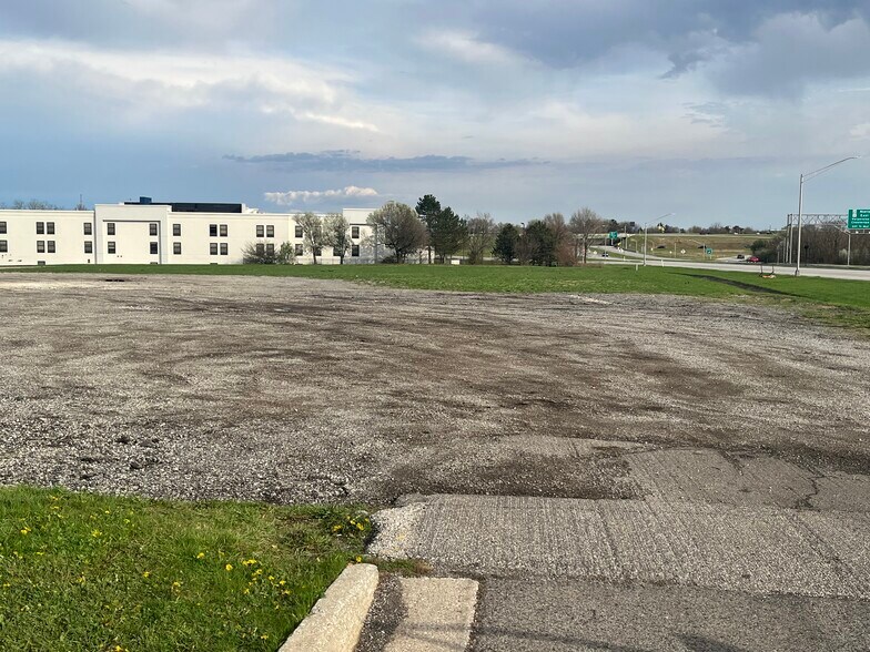 More Photos Of 2405 Morthland Dr, Valparaiso Land For Sale