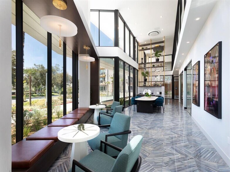 More Photos Of 375 Camino De La Reina, San Diego Multifamily For Sale