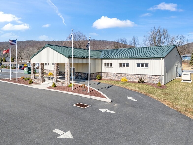 More Photos Of 111 N Broadway, Wind Gap Freestanding For Sale