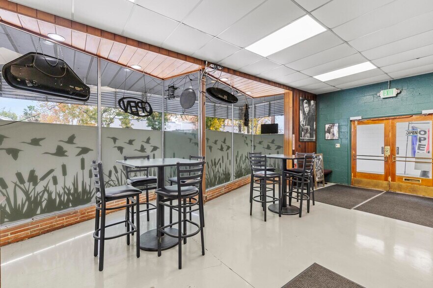 More Photos Of 348 Market St, Colusa Restaurant For Sale