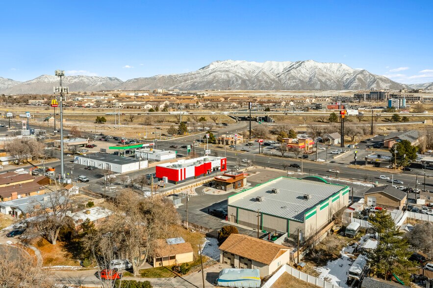 More Photos Of 585 N 91 Hwy, Clearfield Freestanding For Sale