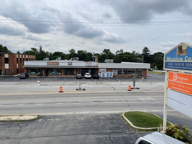 More Photos Of 1402-1408 W 55th St, Countryside Storefront For Lease