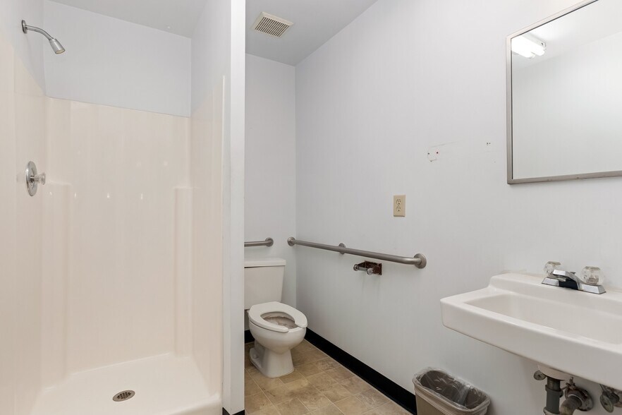 More Photos Of 1024-1026 3rd Ave S, Nashville Warehouse For Sale