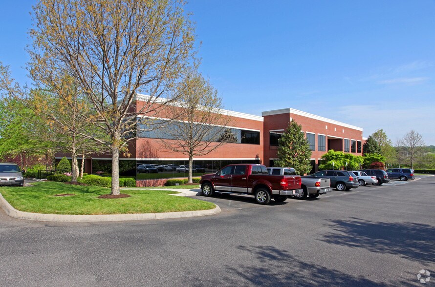 More Photos Of 2035 Lakeside Centre Way, Knoxville Office For Lease