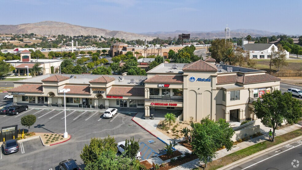 More Photos Of 2363 California Ave, Corona Storefront Retail Office For Lease