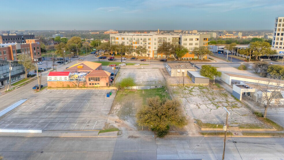 More Photos Of 1412 Ballinger St, Fort Worth Land For Sale