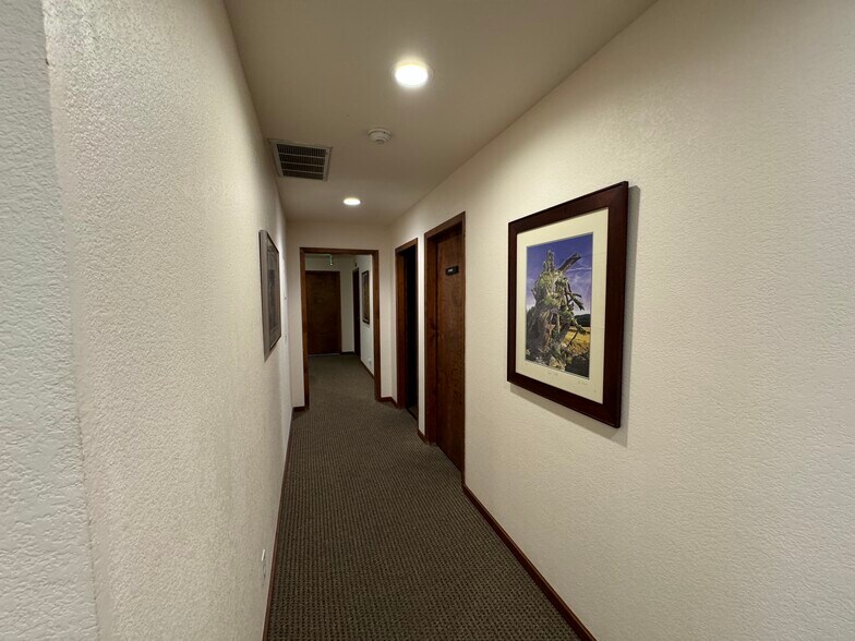 More Photos Of 888 W 2nd St, Reno Office For Lease