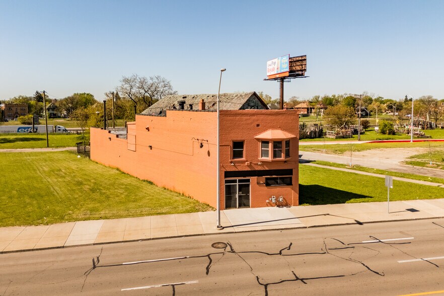 Primary Photo Of 6349 Grand River Ave, Detroit Storefront For Sale