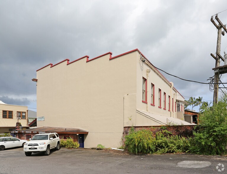 More Photos Of 27 Waianuenue Ave, Hilo Office For Lease