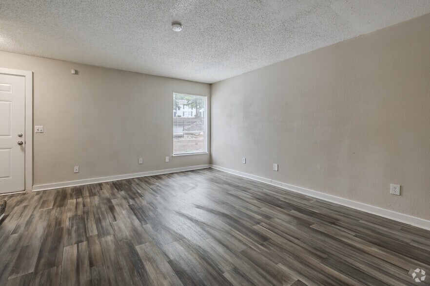 More Photos Of 3100 Godby Rd, College Park Apartments For Sale