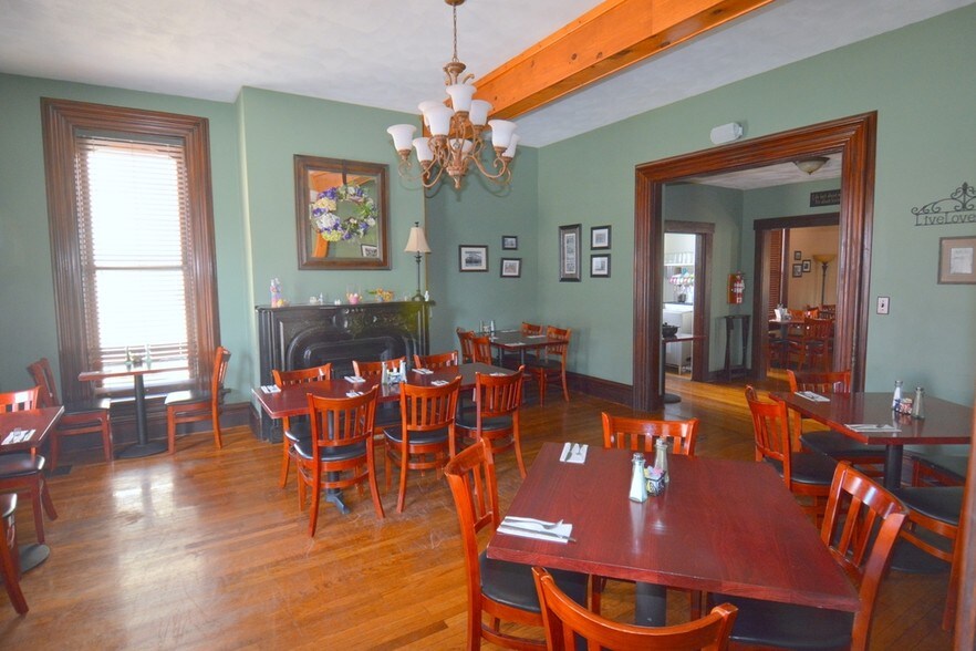 More Photos Of 13 E Dayton St, West Alexandria Restaurant For Sale